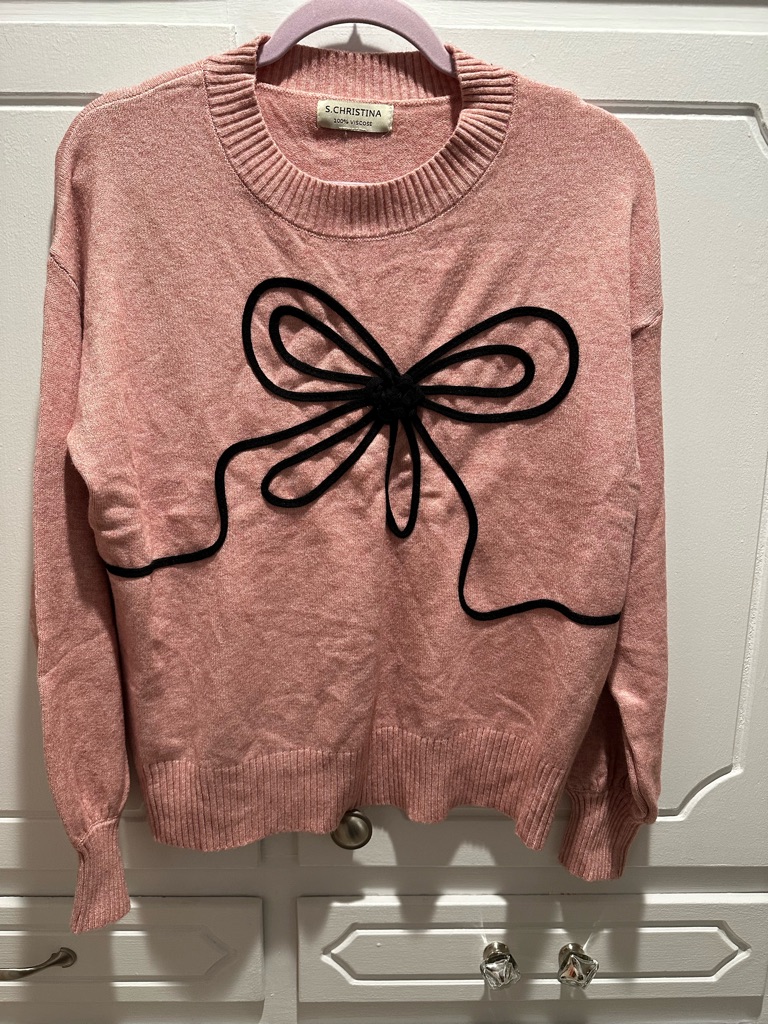 Schristina Dusty Pink Crewneck Sweater With Black Bow Detail - Never Worn
